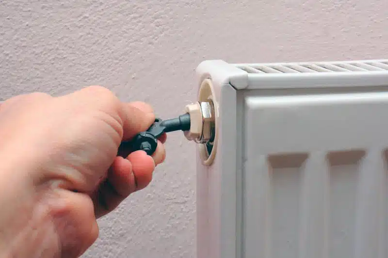 Purger radiateur - Comment purger ses radiateurs : CO.DE.SA